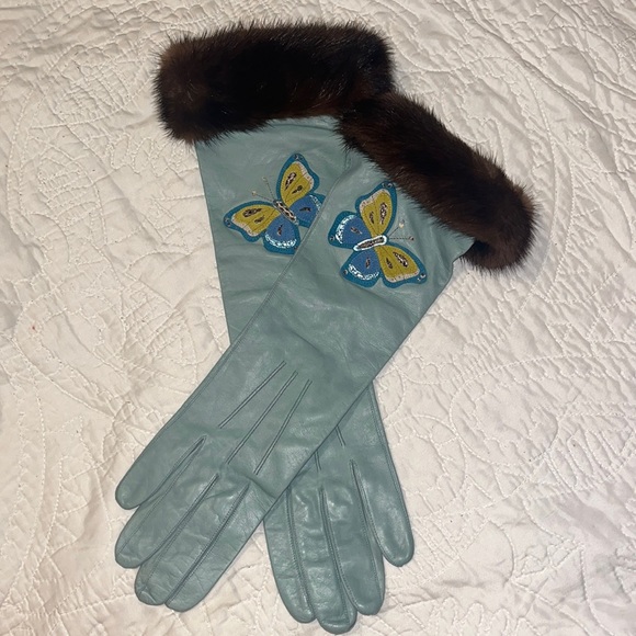 RARE VINTAGE SeaFoam Butterfly Coach Gloves Size 7 1/2 (Original Tags)[Mink Fur] - Picture 1 of 7
